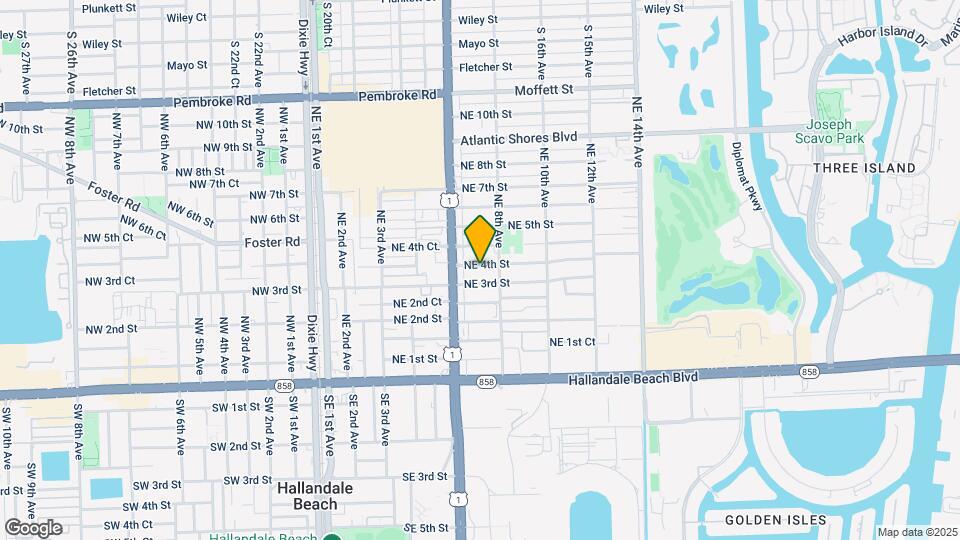 704 NE 4th St Map and Location Details