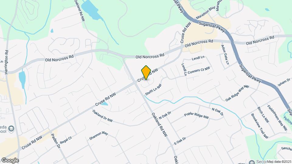 925 Glen Oaks Ln Mapa y Detalles de la Ubicación