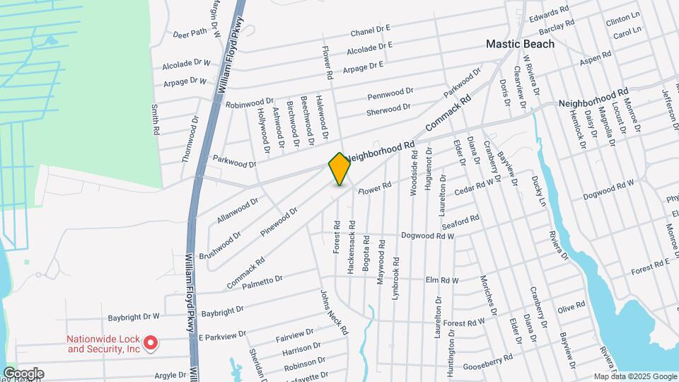 239 Commack Rd Map and Location Details