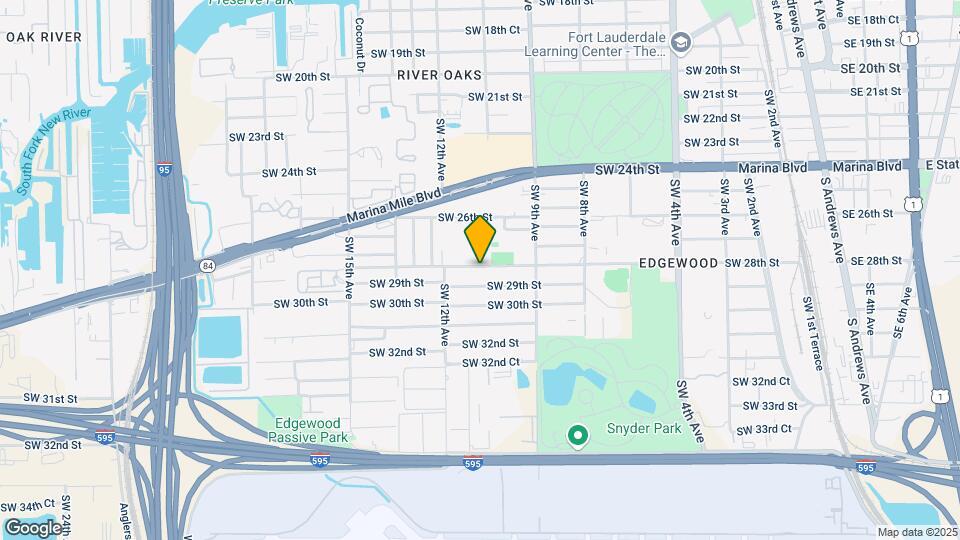 1040 SW 28th St Map and Location Details