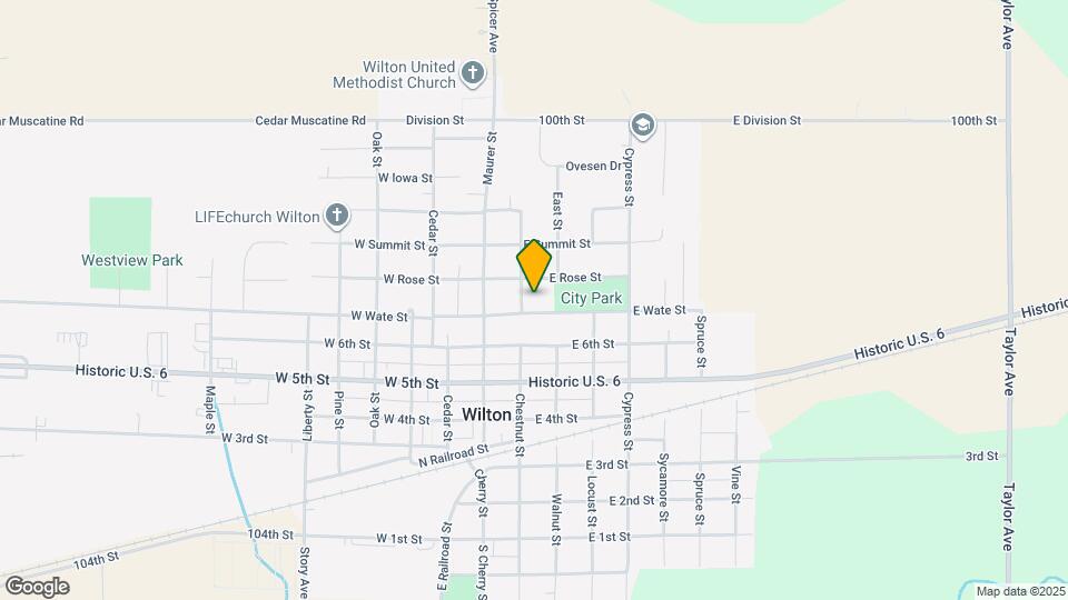 207 E Wate St Map and Location Details