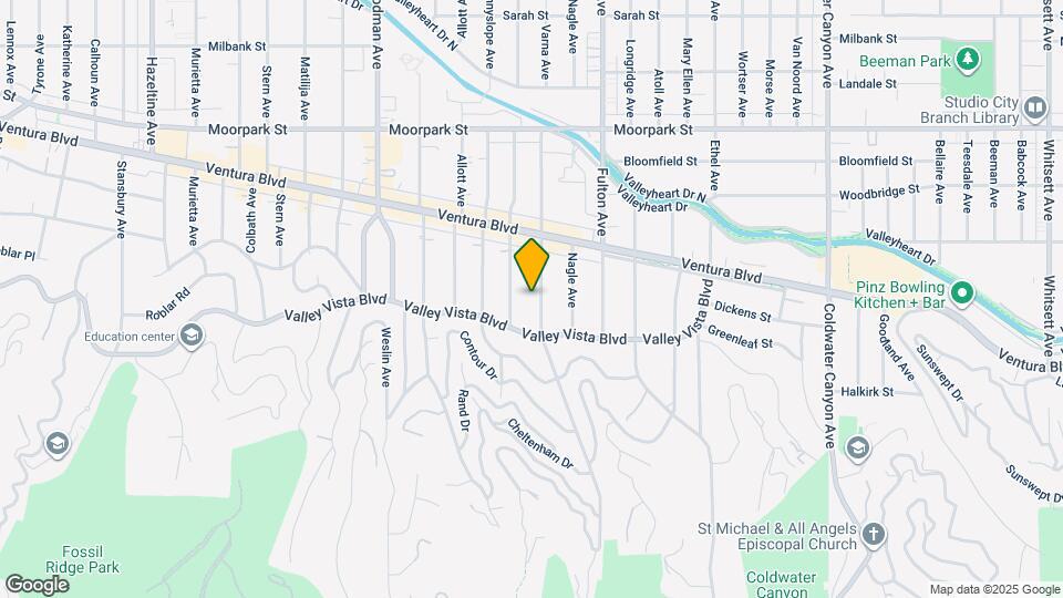 4135 Dixie Canyon Ave Map and Location Details