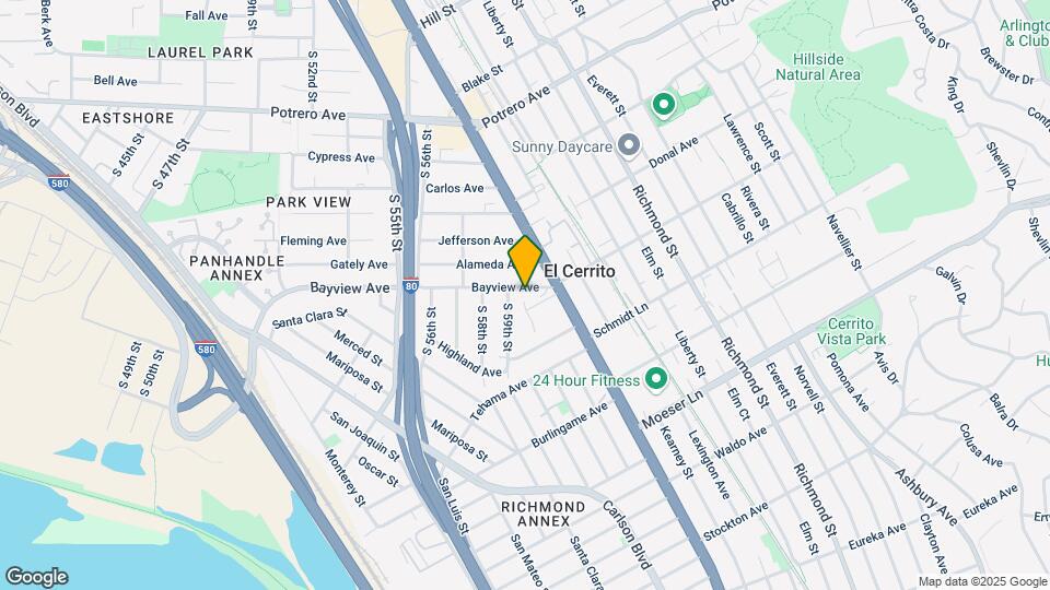 5920-5926 Bayview Ave Mapa y Detalles de la Ubicación