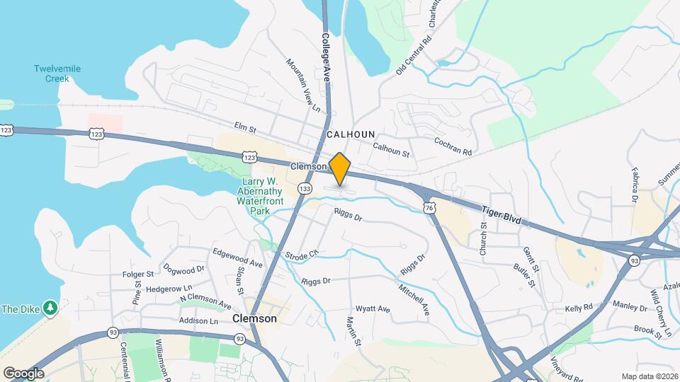 1108 Tiger Blvd Photo