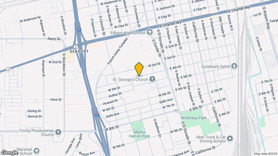 220-228 W 4th St Mapa y Detalles de la Ubicación