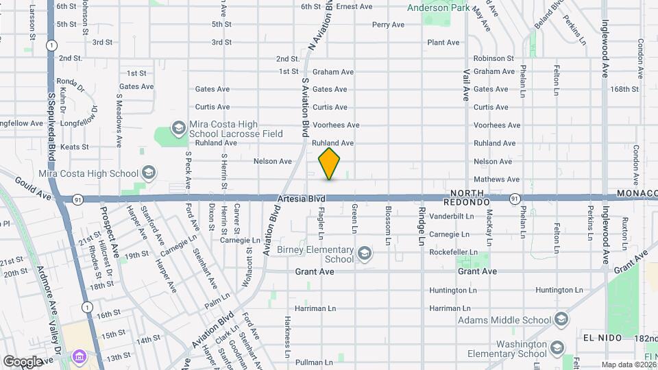 1916 Mathews Ave Mapa y Detalles de la Ubicación