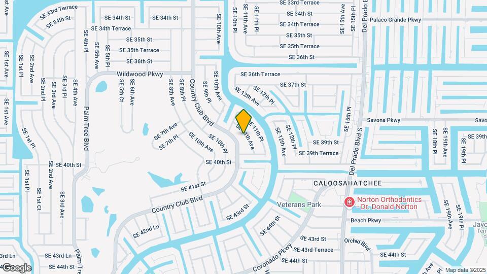 3824 SE 11th Ave Map and Location Details
