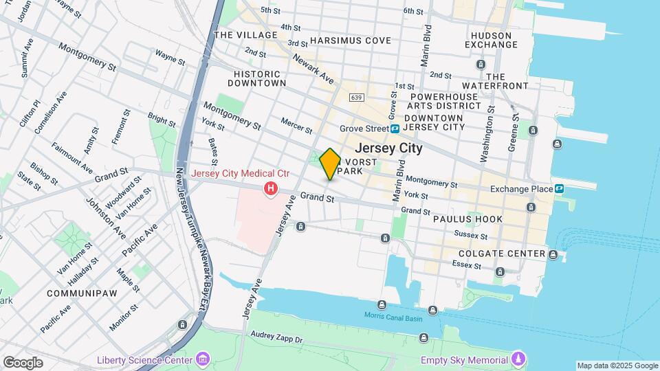 242 Barrow St-Unit -3C Map and Location Details
