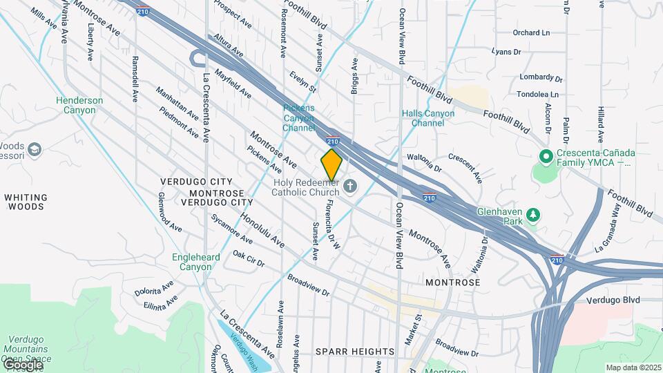 2453 Montrose Ave Map and Location Details