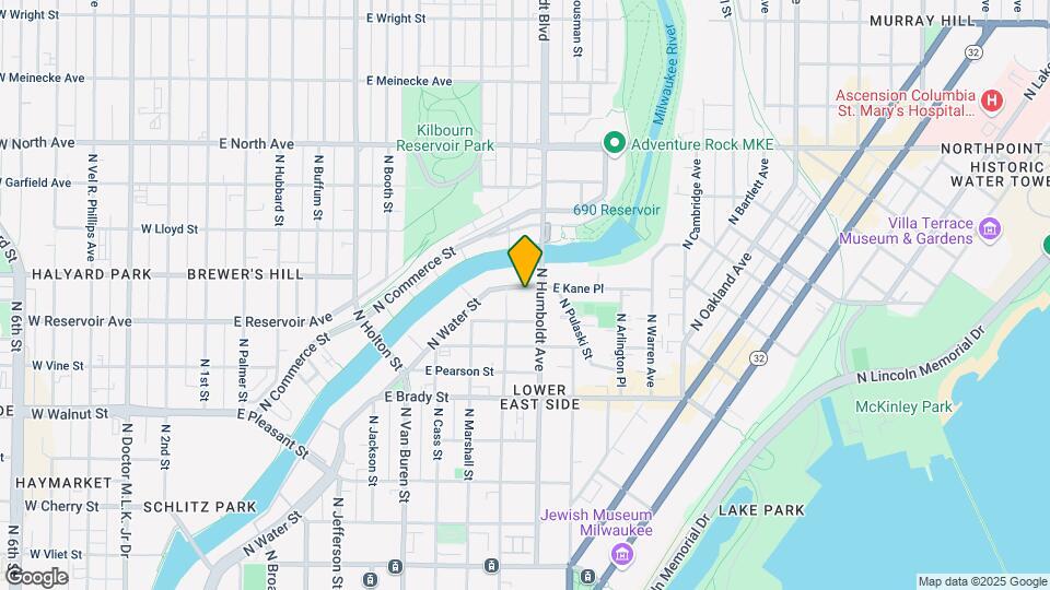 1920 N Water St, Unit Upper Mapa y Detalles de la Ubicación