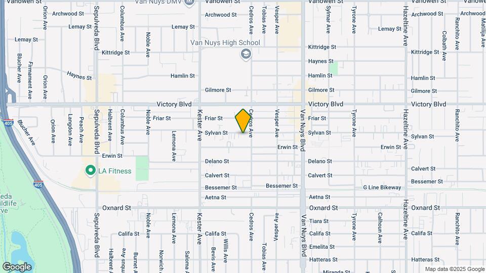14718 Sylvan St Map and Location Details