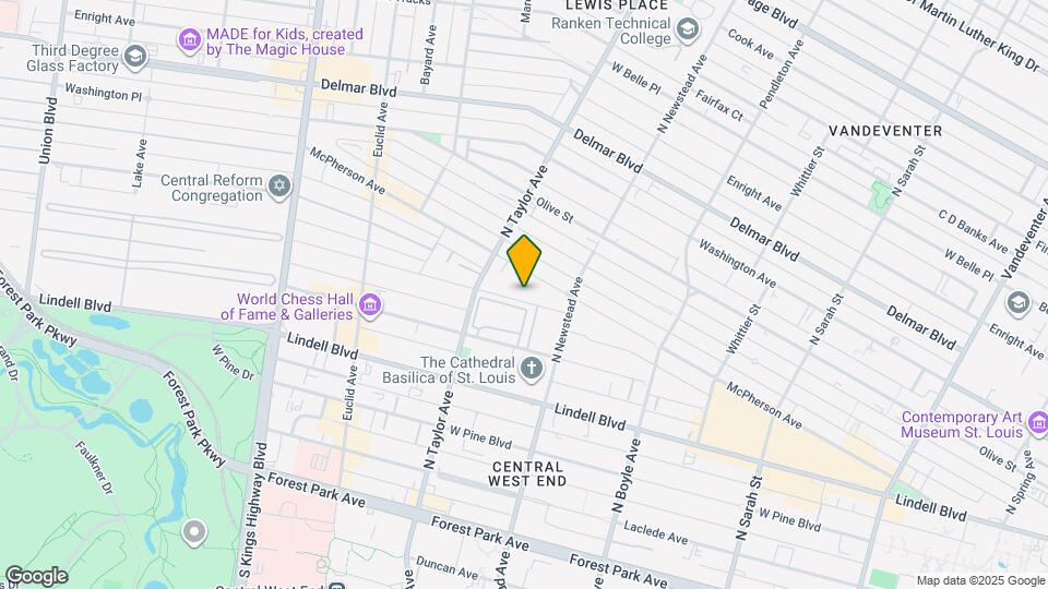 4451 Pershing Ave Map and Location Details