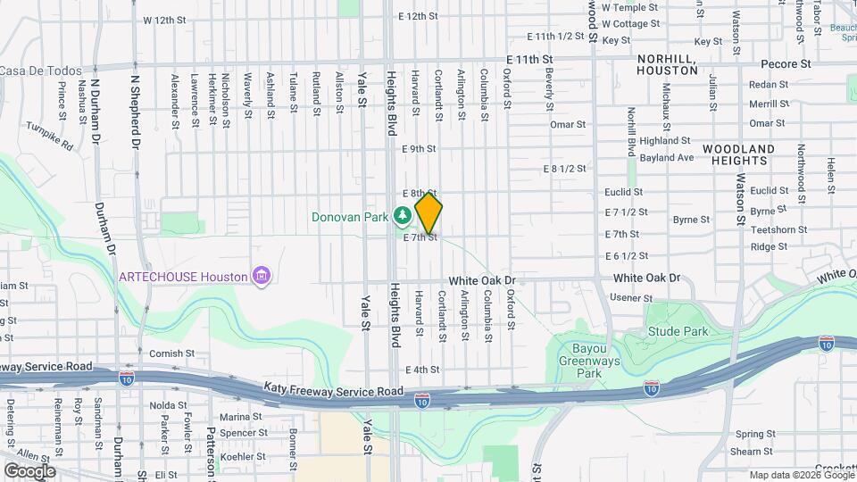 202 E 7th St Map and Location Details