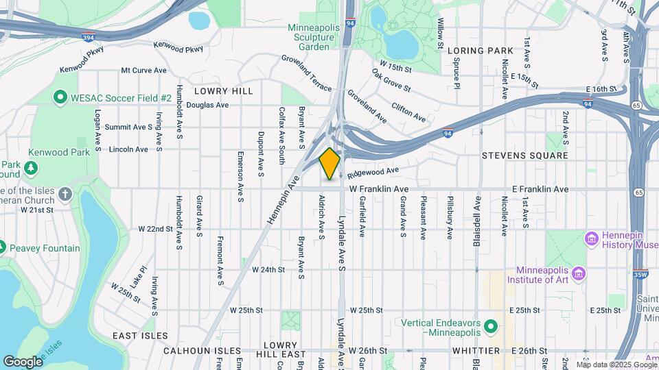 712 W Franklin Ave Mapa y Detalles de la Ubicación