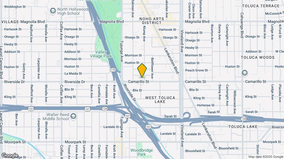 11247 Camarillo St Map and Location Details