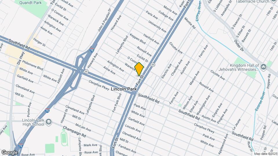 1678 Fort St Map and Location Details