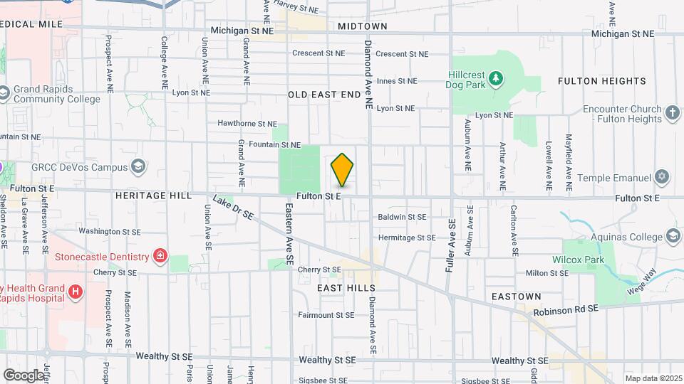 921 Fulton St E Map and Location Details