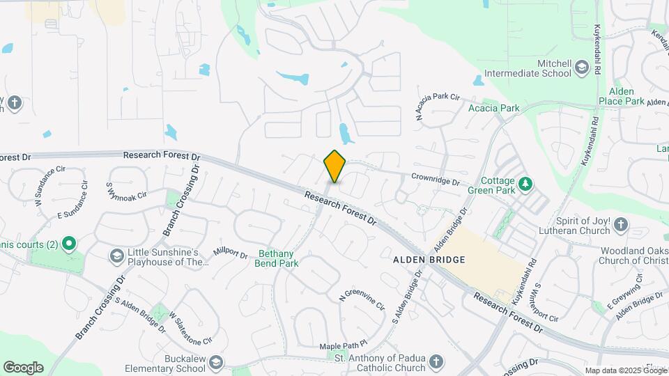 102 N Walden Elms Cir Map and Location Details