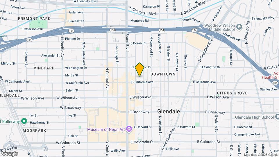 315 N Louise St Map and Location Details