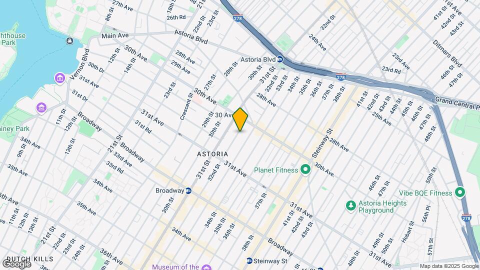 30-33 32nd St Map and Location Details