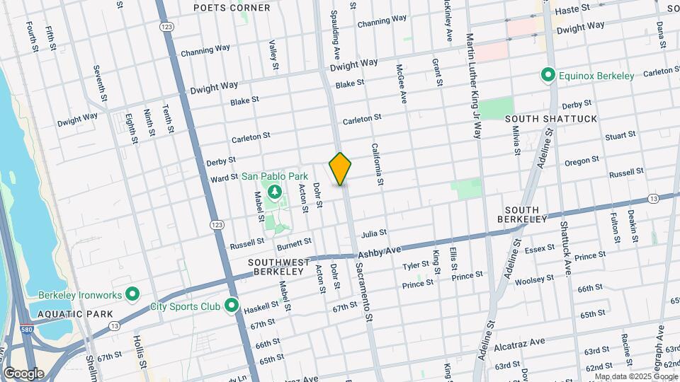 2830-2834 Sacramento St Map and Location Details