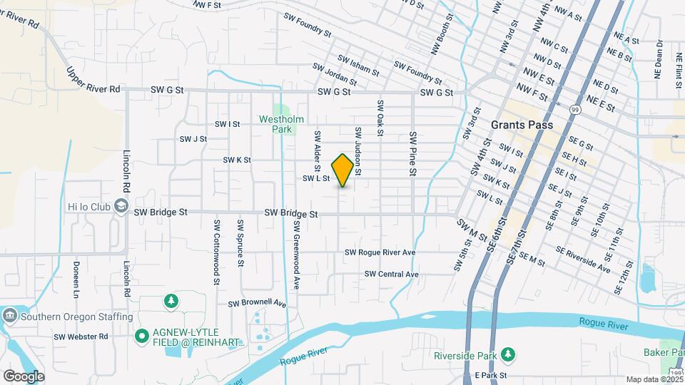715 SW Laurel St Map and Location Details