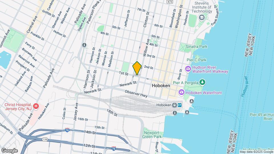 313 1st St Map and Location Details