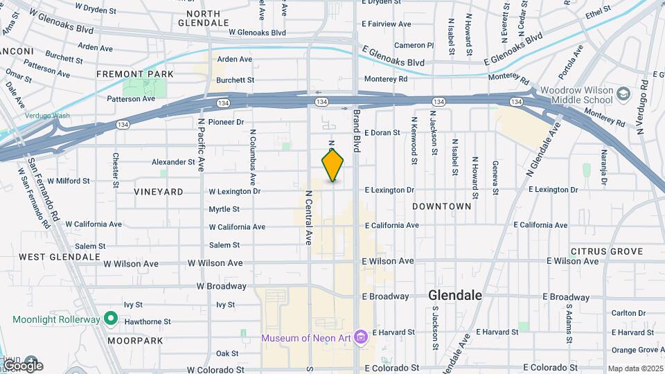 401 N Orange St Mapa y Detalles de la Ubicación