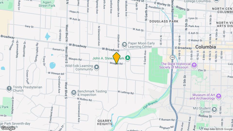 203 Edgewood Ave Map and Location Details