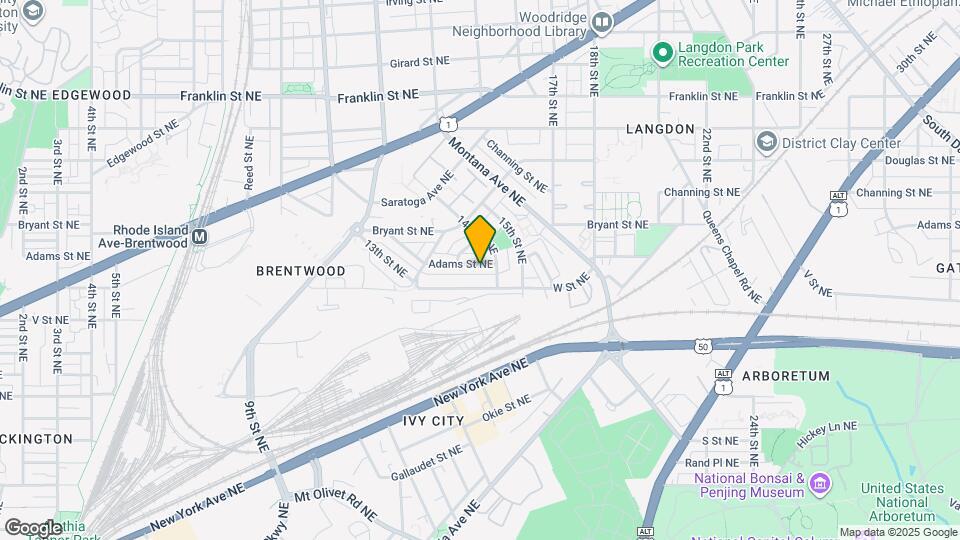 1371 Adams St NE Map and Location Details