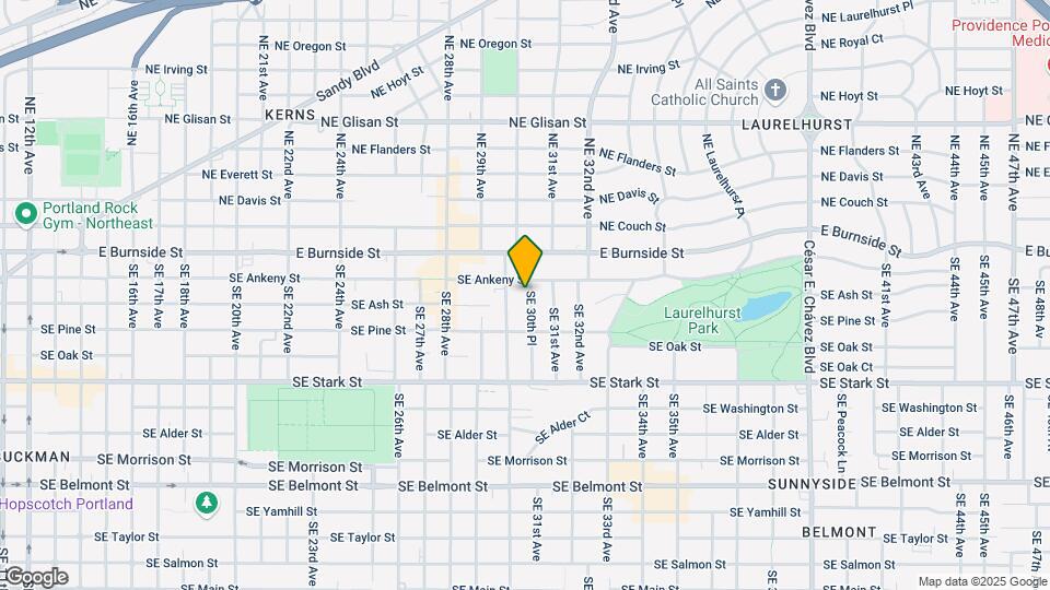 121 SE 30th Pl Map and Location Details