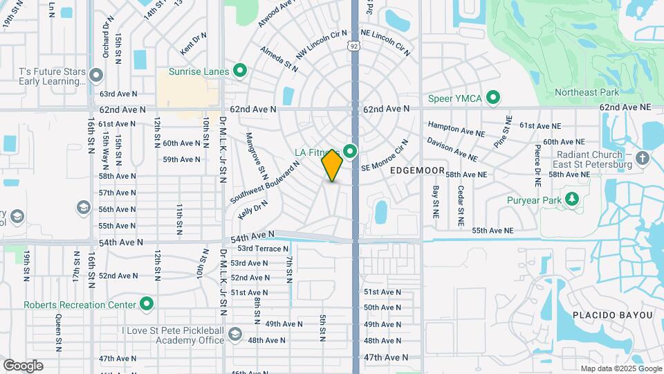 126 SW Lincoln Cir N Map and Location Details