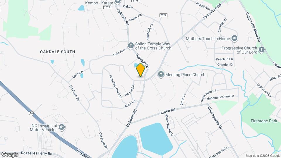 421 Peachtree Rd Mapa y Detalles de la Ubicación