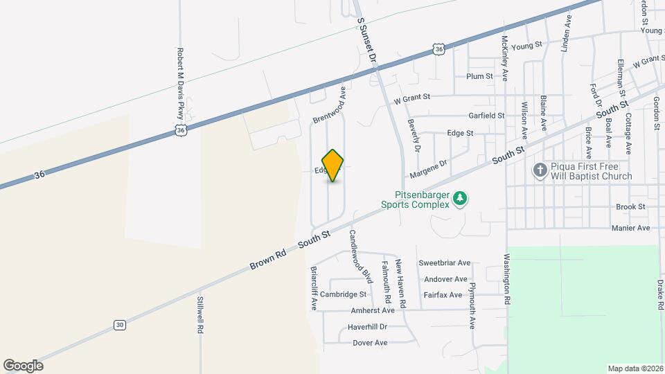 411 Pinewood Ave Map and Location Details