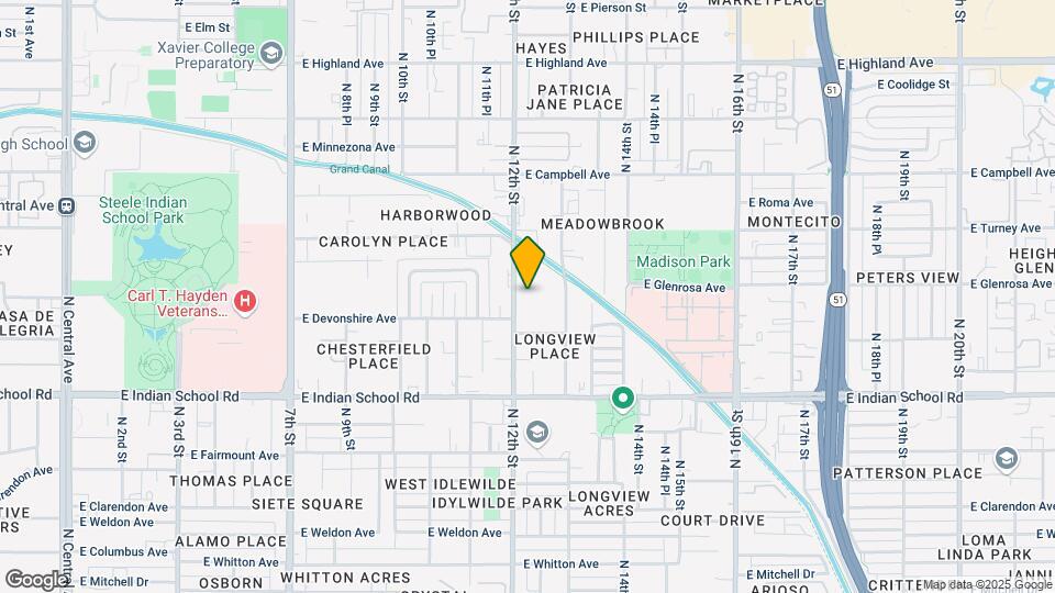 Urbana on 12th Mapa y Detalles de la Ubicación