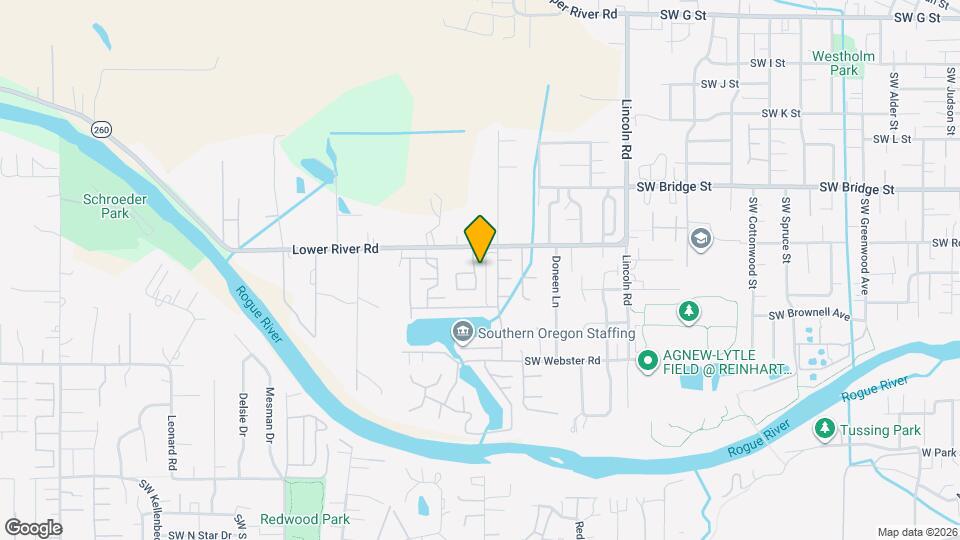 713 SW Kinsington Ct Map and Location Details