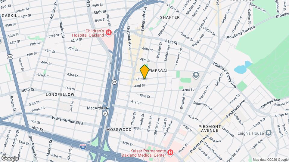 467 44th St Map and Location Details