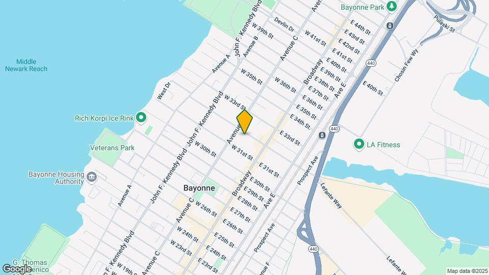 44 W 32nd St Mapa y Detalles de la Ubicación