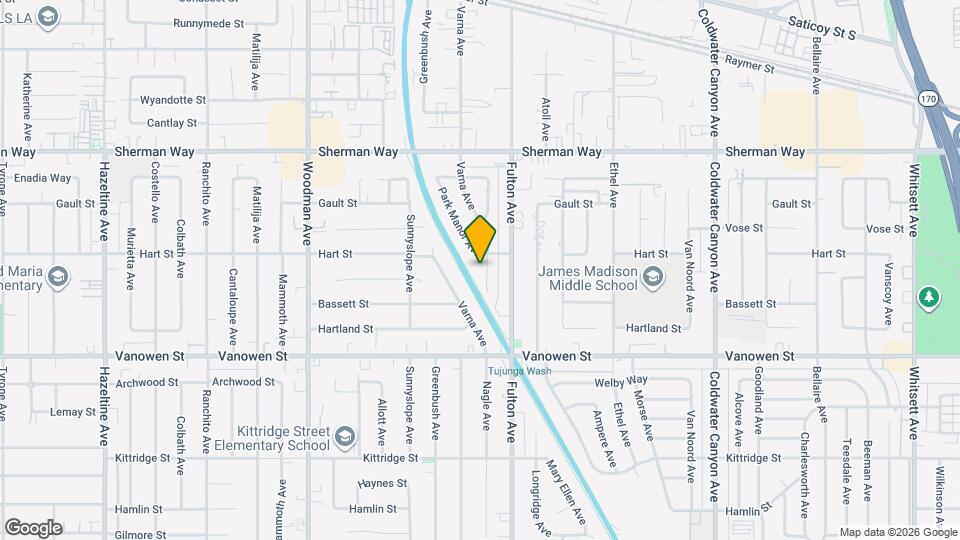 6943 Nagle Ave Map and Location Details