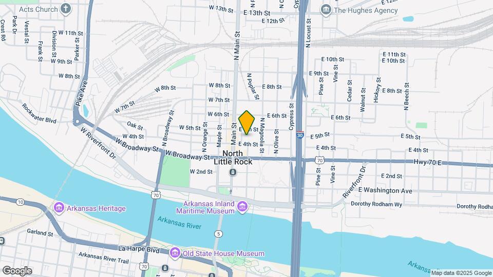 111 E 4th St Map and Location Details