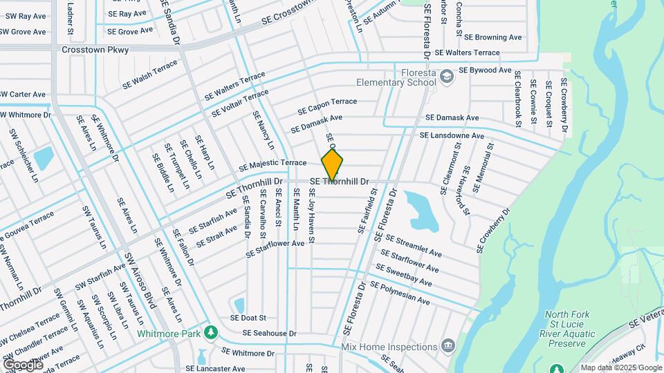 674 SE Thornhill Dr Map and Location Details