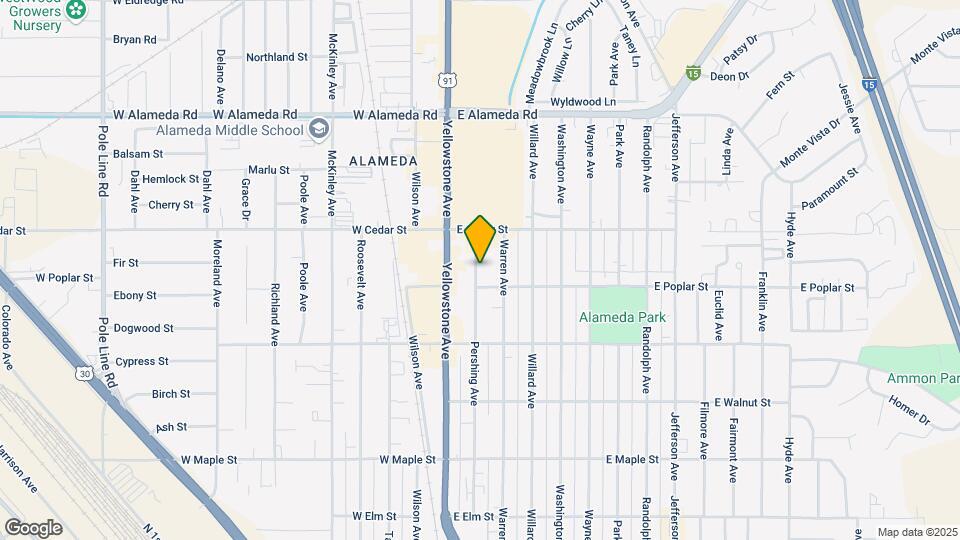 634 Pershing Ave Map and Location Details