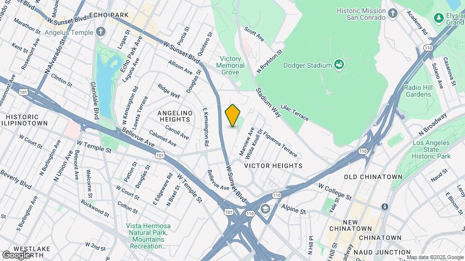 975 Everett St Mapa y Detalles de la Ubicación