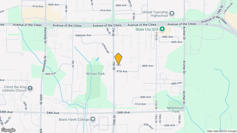 Fox Pointe Apartments in East Moline, IL