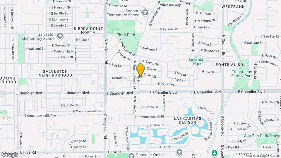 295 N Hudson Pl Map and Location Details