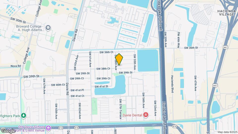 5751 SW 38th Ct Map and Location Details