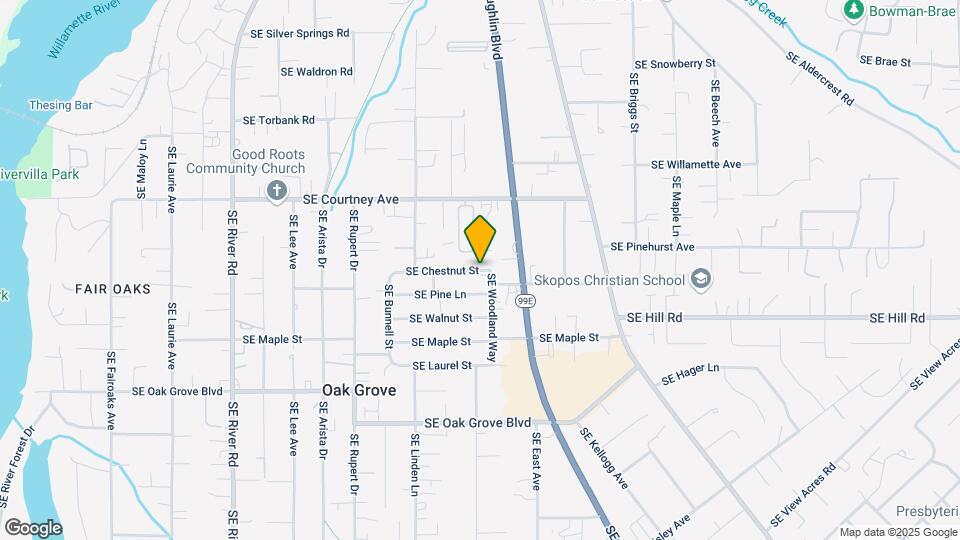 2747 SE Chestnut St Map and Location Details