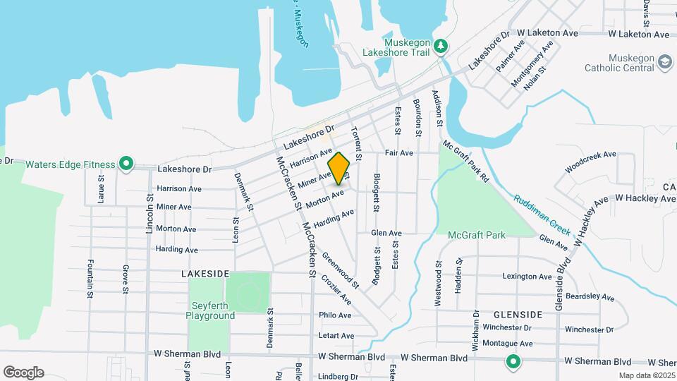 1938 Morton Ave Map and Location Details