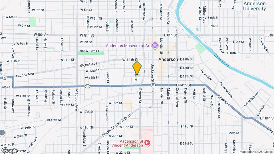 231 E 13th St Map and Location Details