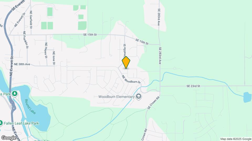 2160 NE 38th Cir Map and Location Details